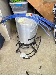 212 - TURKEY FRYER AND TUBES