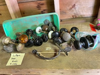 230 - ANTIQUE DOORKNOBS, 1700'S HANDLE, VERY NICE LOT!