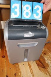 LOT 383 - PAPER SHREDDER