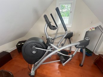 359 - CYBEX ARC TRAINER, UPSTARS, BUYER MUST TAKE APART TO GET IT DOWN STAIRS, WORKS GREAT!