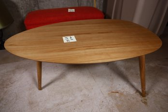 LOT 302 - VINTAGE SURFBOARD STYLE COFFEE TABLE
