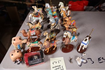 LOT 326 - MANY COLLECTIBLES