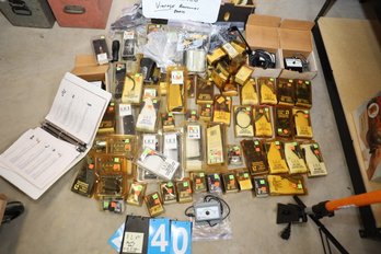 LOT 40 - LOWREANCE VINTAGE ACCESSORIES / PARTS (RESELLERS TAKE NOTICE!!!)