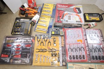 LOT 51 - MANY NEW TOOLS SEALED IN RETAIL PACKAGING!