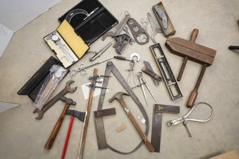 LOT 90 - VINTAGE TOOLS / CALIPERS AND MORE!