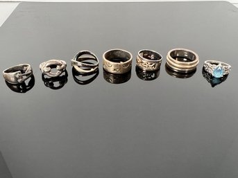 LOT 103 - STERLING RINGS