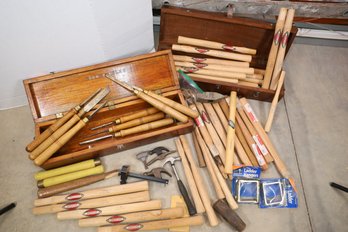 LOT 163 - REALLY NICE WOODWORKING TOOLS IN GREAT CASE AND VINTAGE AMERICAN EAGLE HANDLES