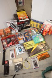 LOT 170 - TOOLS / MOSTLY NEW!