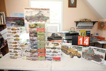 14 - MODEL KITS