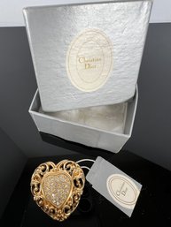 LOT 152 - VINTAGE CHRISTIAN DIOR BROOCH