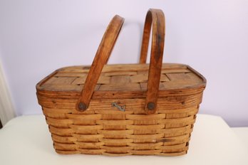 78 - VINTAGE BASKET