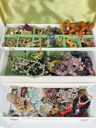 LOT 214 - HUGE MYSTERY BULK JEWELRY LOT!  (CASE NOT INCLUDED)