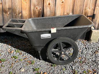 2 - COMMERCIAL PRODUCTS RUBBERMAID CART, REAL NICE!