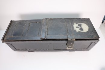 204 - VERY HEAVY METAL CASE (MILITARY?) PAINTED WITH SKULL