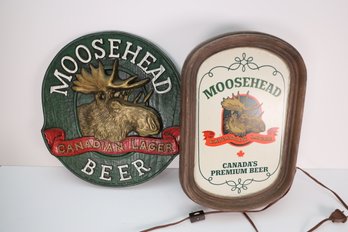 206 - LIGHT UP MOOSEHEAD SIGN AND OTHER MOOSEHEAD BEER DECOR