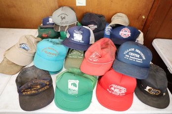 LOT 81 - VINTAGE HATS (NH RELATED)