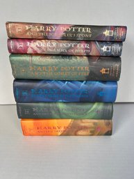 24 - HARRY POTTERY BOOKS