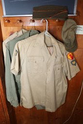 LOT 113 - VINTAGE MILITARY CLOTHING