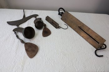 LOT 171 - ANTIQUE SCALES AND WIND CHIME