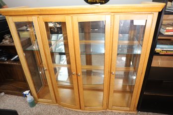 252 - DISPLAY CABINET (2ND FLOOR)