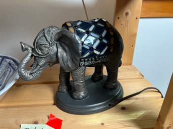 55 - ELEPHANT LAMP