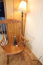 6 - ROCKING CHAIR AND LAMPS