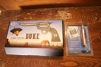 10 - COLT/JOHN WAYNE .177 PELLET *AIRGUN*