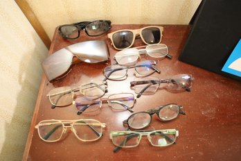 20 - SUNGLASSES  / GLASSES LOT