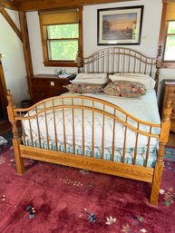 129 - PROB. QUEEN BED, HIGH END, WITH MATTERESS, VERY NICE!