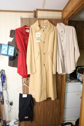 26 - REENACTMENT CLOTHING - HIGH END - VERY EXPENSIVE - (FRONTIER CLASSICS)