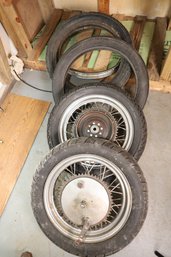 372 -  MOTORCYCLE TIRES / RIMS