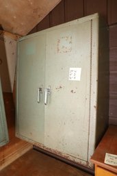 LOT 308 - VINTAGE WALL HANGING METAL CABINET (BUYER TO REMOVE)