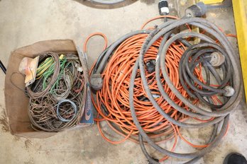 LOT 336 - WIRING / CORDS