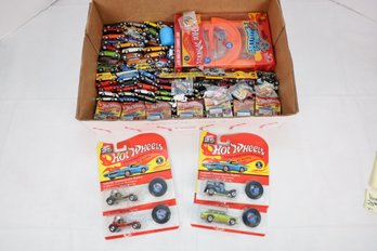 207 - COLLECTION OF 25TH ANNIVERSARY HOT WHEEL CARS AND MORE!