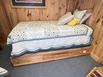 260 - BED, AS SHOWN, WOODEN BASE W/DRAWERS, PILLOWS BLANKETS INCLUDED, GROUND LEVEL