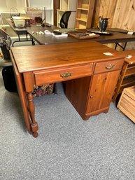 264 - WOODEN SEWING DESK