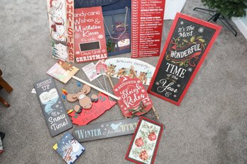 LOT 42 - XMAS RELATED -SIGNS