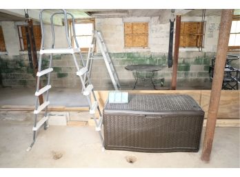 POOL LADDER AND STORAGE CONTAINER WITH ITEMS IN IT - MARKED 133 - IN BARN