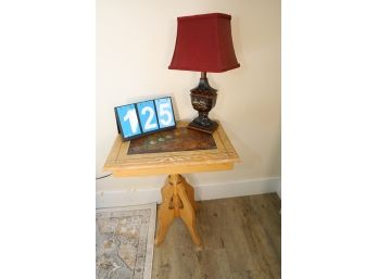 SMALL TABLE AND LAMP - MARKED 125