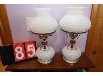 LOT 85 - PAIR OF 2 LAMPS