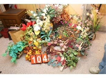 LOT 104 - FLOWERS LOT FOR DECOR