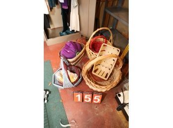 LOT 155 - BASKET LOT