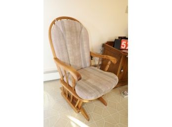 LOT 52 - 1 GLIDER CHAIR