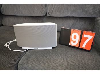 LOT 97 - SONOS PLAY5