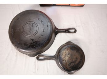 LOT 179 - GRISWOLD CAST IRON PANS