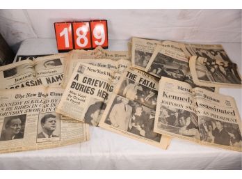 LOT 189 - HISTORIC NEWSPAPERS LOT