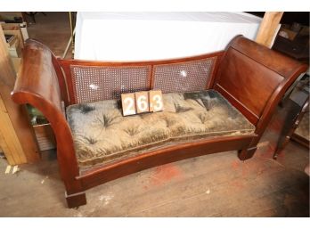 LOT 263 - WONDERFUL FANCY WOOD FAINTING BENCH