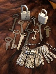 Key AndLlock  Lot