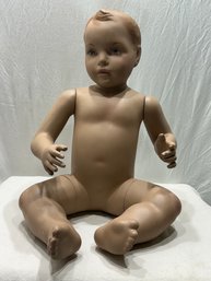 MCM INFANT STORE MANIQUIN