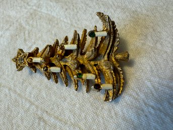 ANTIQUE CHRISTMAS BROOCH